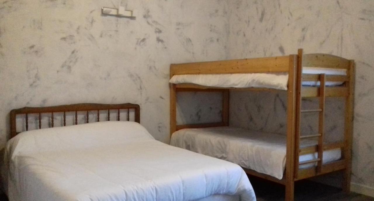 La Cremaillere Hotel Miremont  Bagian luar foto
